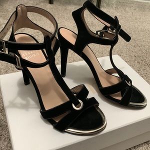 Stuart Weitzman 4in. Heels - 4M